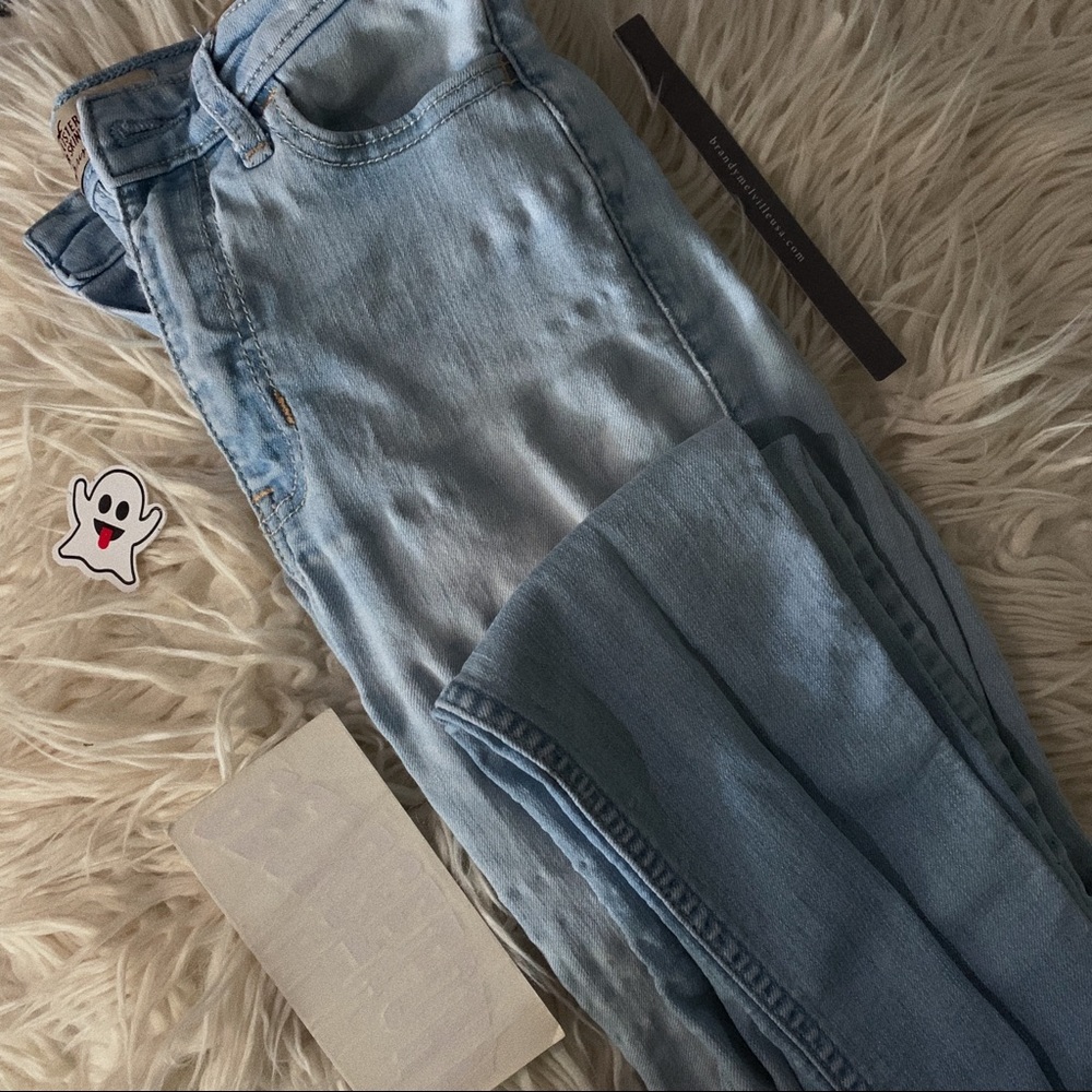 Hollister Hi-Rise Pants
